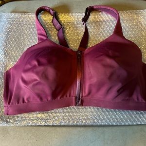 Victoria secret sports bra